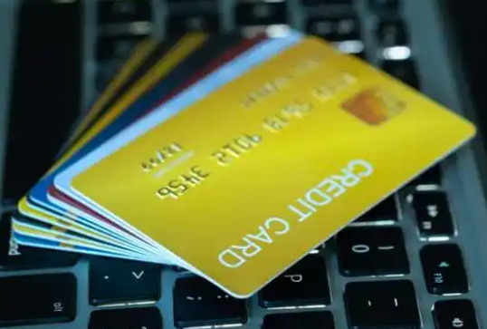 信用卡薅羊毛攻略：如何巧妙利用信用卡积分和现金生息技巧